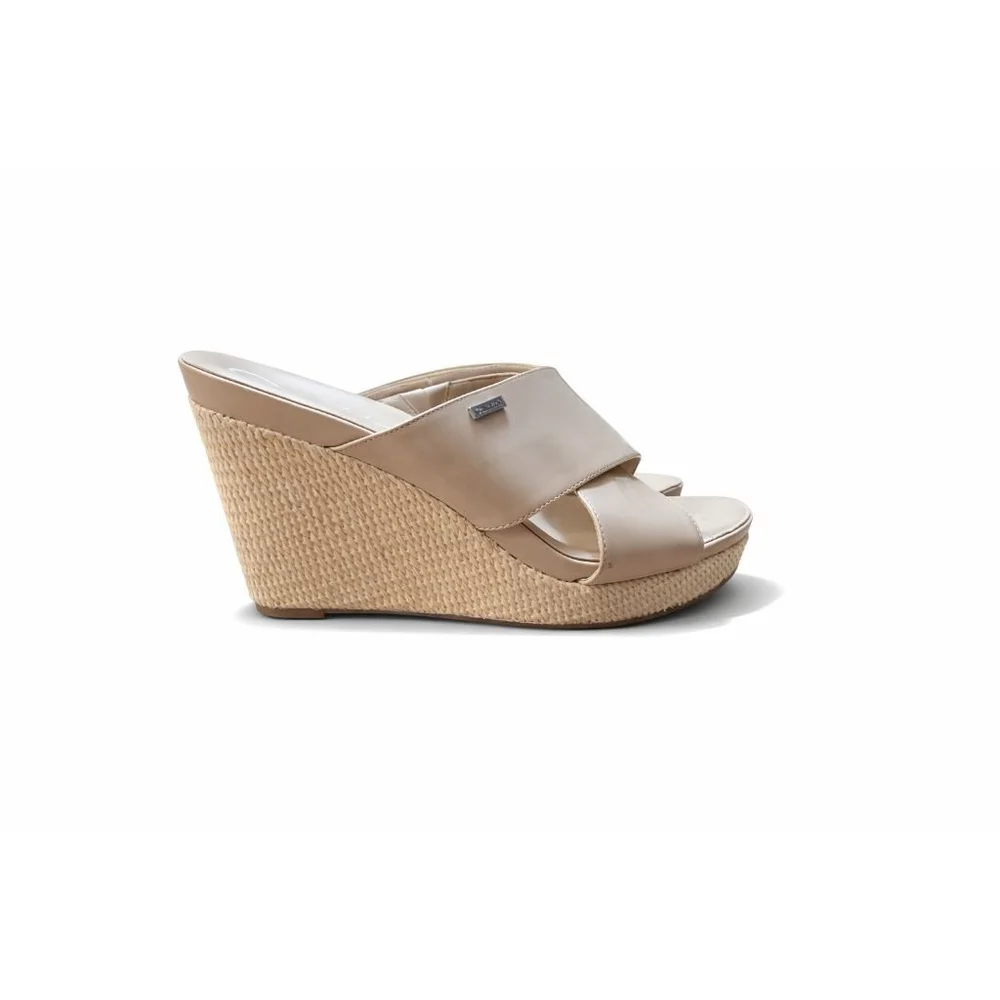 Calvin Klein Wedge Sandals – Size 9 – Neutral Beige